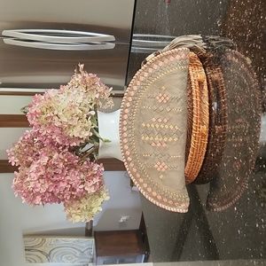 《 Isabella Fiore》 Convertible Leather Clutch